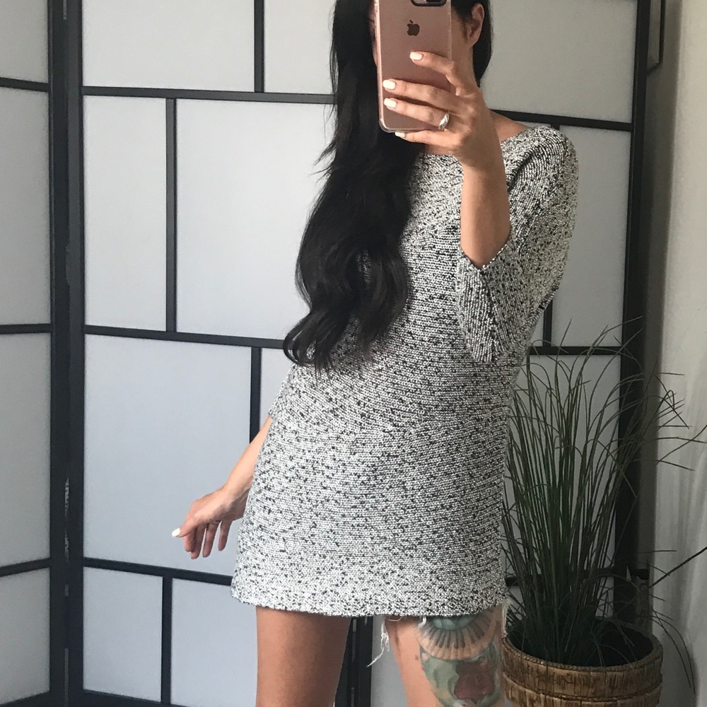 Long Length Assymetrical Sweater - Picture 5 of 6